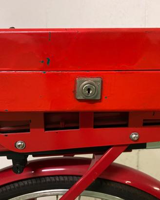 cassetta porta oggetti per bici e supporto