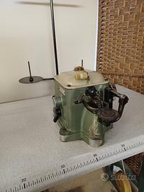 Macchina per pellicceria