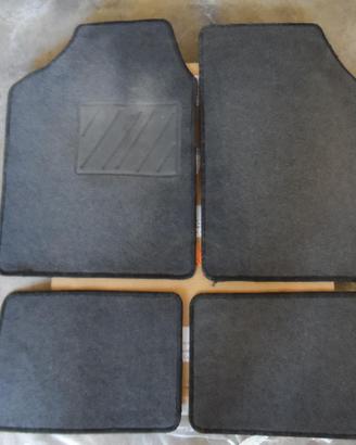 Tappetini aftermarket adattabili Alfa Romeo 147