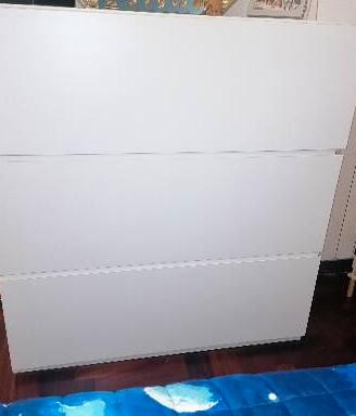 Cassettiera bianca 3 cassetti