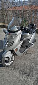 Kymco Grand dink 250