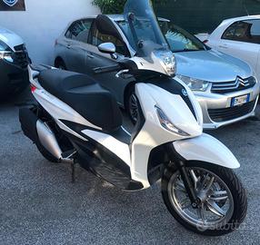 piaggio beverly 400 cc anno 2021