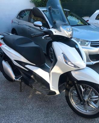 piaggio beverly 400 cc anno 2021