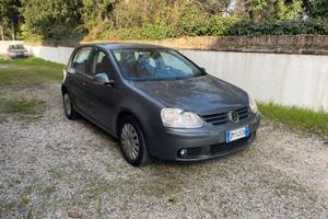 Vw Golf 1.6 benzina 5 porte