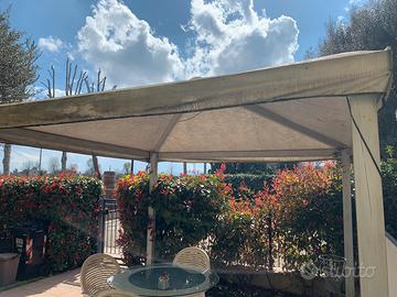 Gazebo bianco