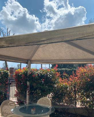 Gazebo bianco