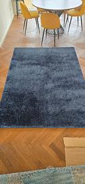 tappeto blu shaggy a pelo lungo