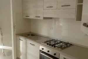 Ristrutturato zona questura con 3 camere