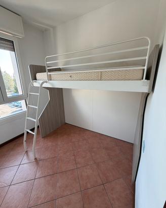 letto sopraelevato