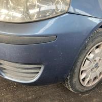 PARAURTI ANTERIORE COMPLETO FIAT Punto Berlina 3P