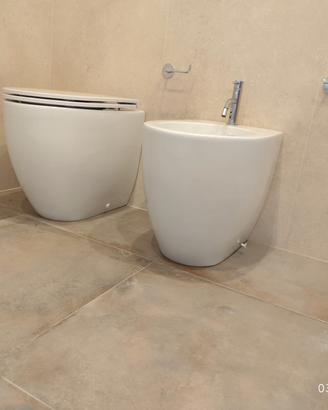 Vaso a terra + coprivaso + Bidet
