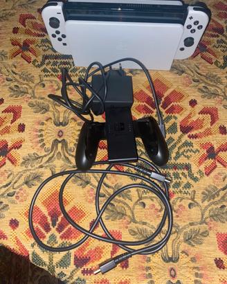 Nintendo oled + accessori + sonic origin plus/