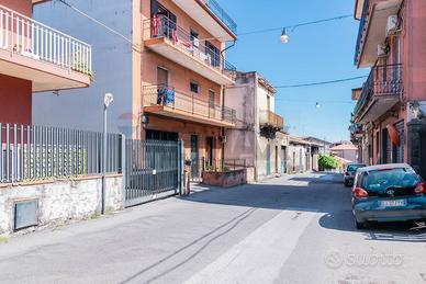 Appartamento - Aci Sant'Antonio