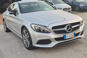 Mercedes-benz C 220 d 4 MATIC Coupé Sport
