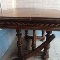 tavolo del 900 da restaurare