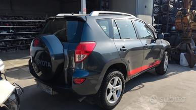 PER uso RICAMBI - toyota rav4 2006 3 serie