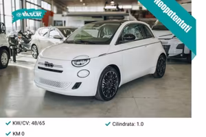 FIAT 500 Berlina Hybrid La Prima