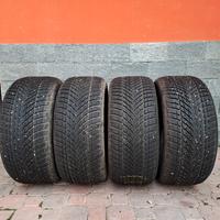 Pneumatici invernali 245/40 R18 97V