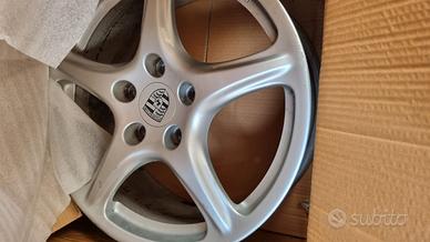 4 cerchi in lega originali Porche 19 pollici