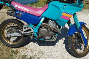 Honda nx650
