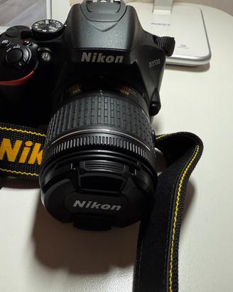 Nikon D3500 + 18-55 e 70-300