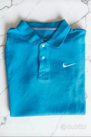 Poli Nike azzurra turchese con Swoosh ricamato 