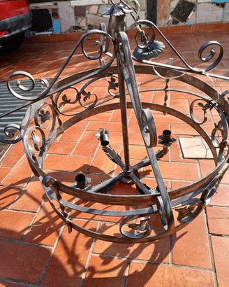 lampadario ferro battuto 