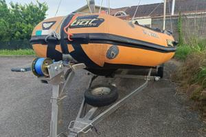 Gommone imbarcazione