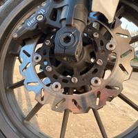 Moto Naked Benelli BN 302 patente A2