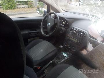 FIAT Grande Punto 1.2 3 porte Active