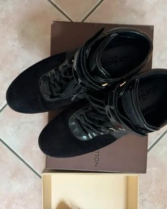 Sneakers Louis Vuitton alte