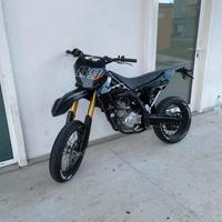 Fantic Caballero Motard 180 da pista targato