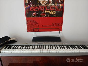 Piano digitale con custodia - usato buonissimo