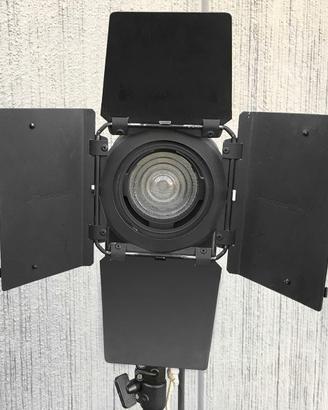 Strand lighting mizar mk2 mod.250