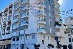 PostI auto in centro a Bari