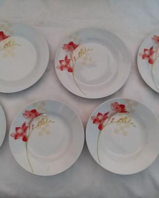 Set Piatti Royal Porcelain