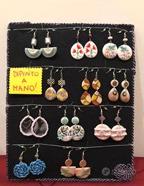 Orecchini in porcellana fredda e dipinti a mano