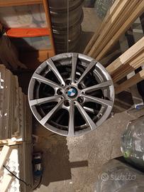 Cerchi in lega BMW R16 