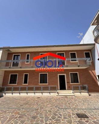 Appartamento di 851 m² con 5 locali a Mondragone