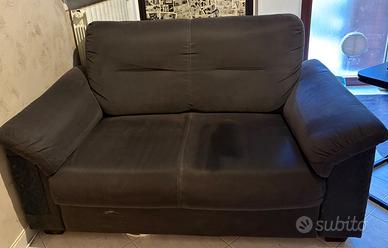 Divano IKEA 2 posti – 60 € trattabili