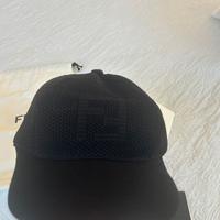 Cappello Fendi