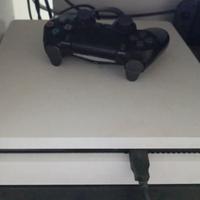 PS4 slim 500GB + 2 controller Ps4