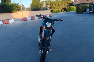 KTM EXC 125 SIX DAYS 2011