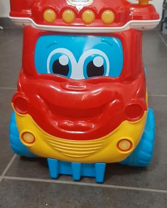 Camion Giocattolo Cavalcabile come nuovo