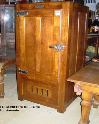 Frigorifero in legno Vitage