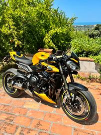 Triumph street triple 765 rs