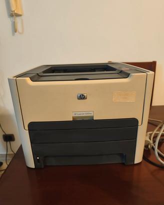 HP LaserJet 1320nw + toner nuovo