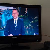 TV Philips 22" – Ideale per anziani