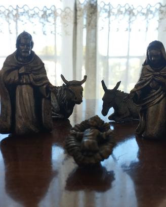 Presepe Vintage in Metallo 9 Pezzi