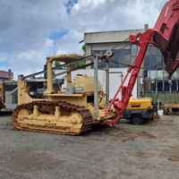 Komatsu d85 con aratro d scasso
